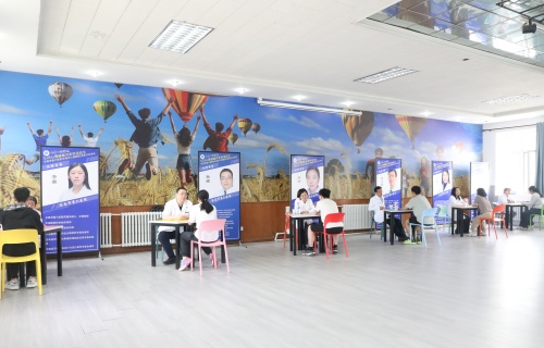 以心护航 为爱同行 | 六院心理服务进校园 护航学子健康成长
